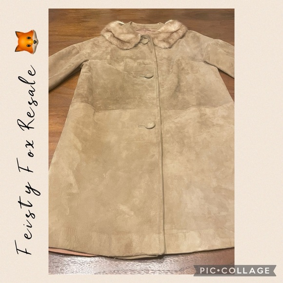 Elegant Tan Suede Coat with Faux Fur Collar - Picture 7 of 15